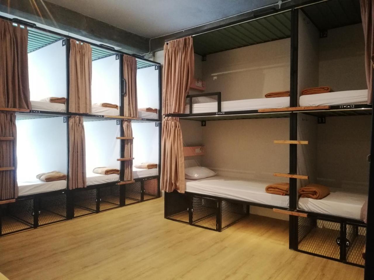 Hostel Pinx's